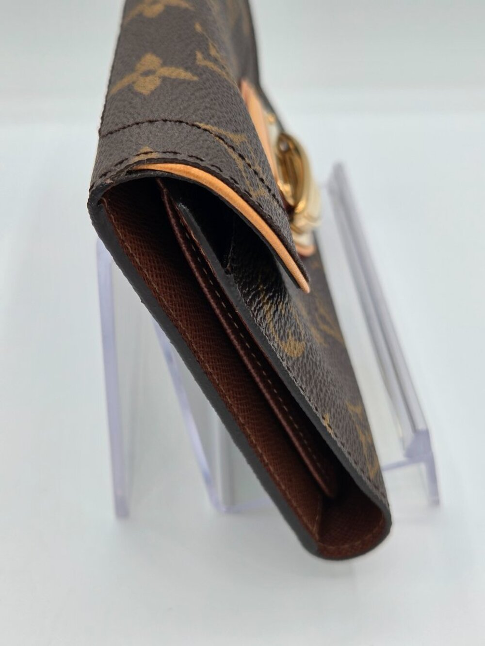 Louis Vuitton Monogram Eugenie Wallet | Monogram Canvas | Box & Dust Bag - Picture 4 of 12